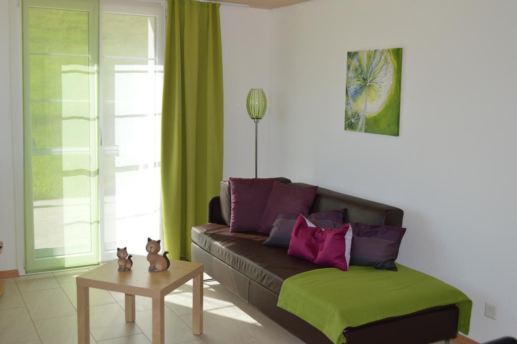 Ferienhaus Stockli บรุนเนน ห้อง รูปภาพ